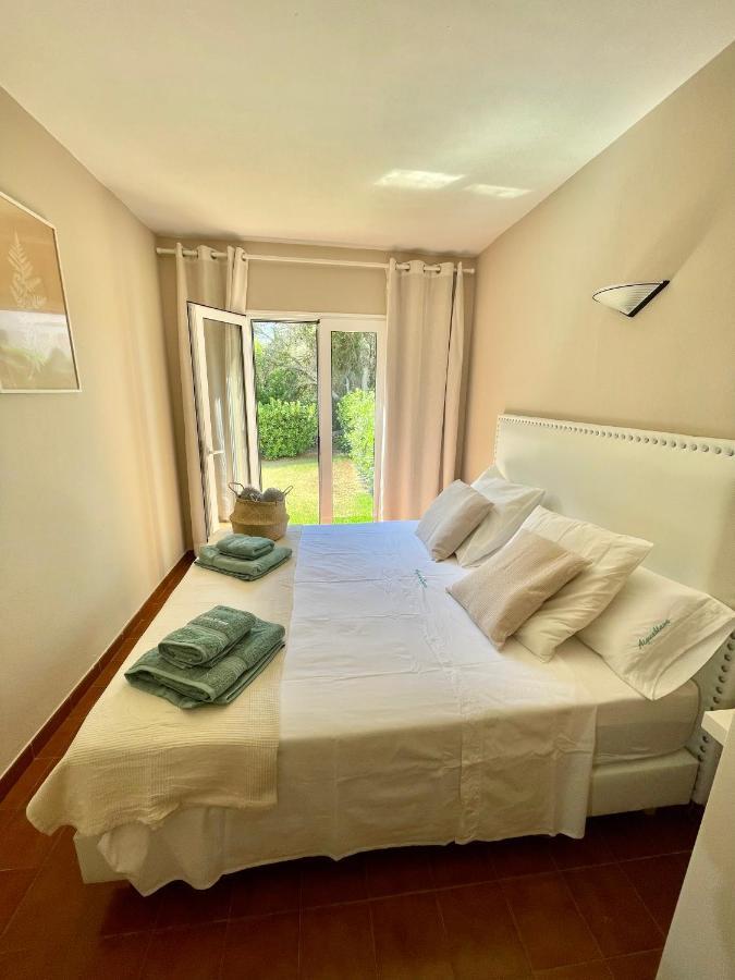 Bonito Apartamento Con Terraza, Jardin Y Piscina Cala en Bosch Dış mekan fotoğraf