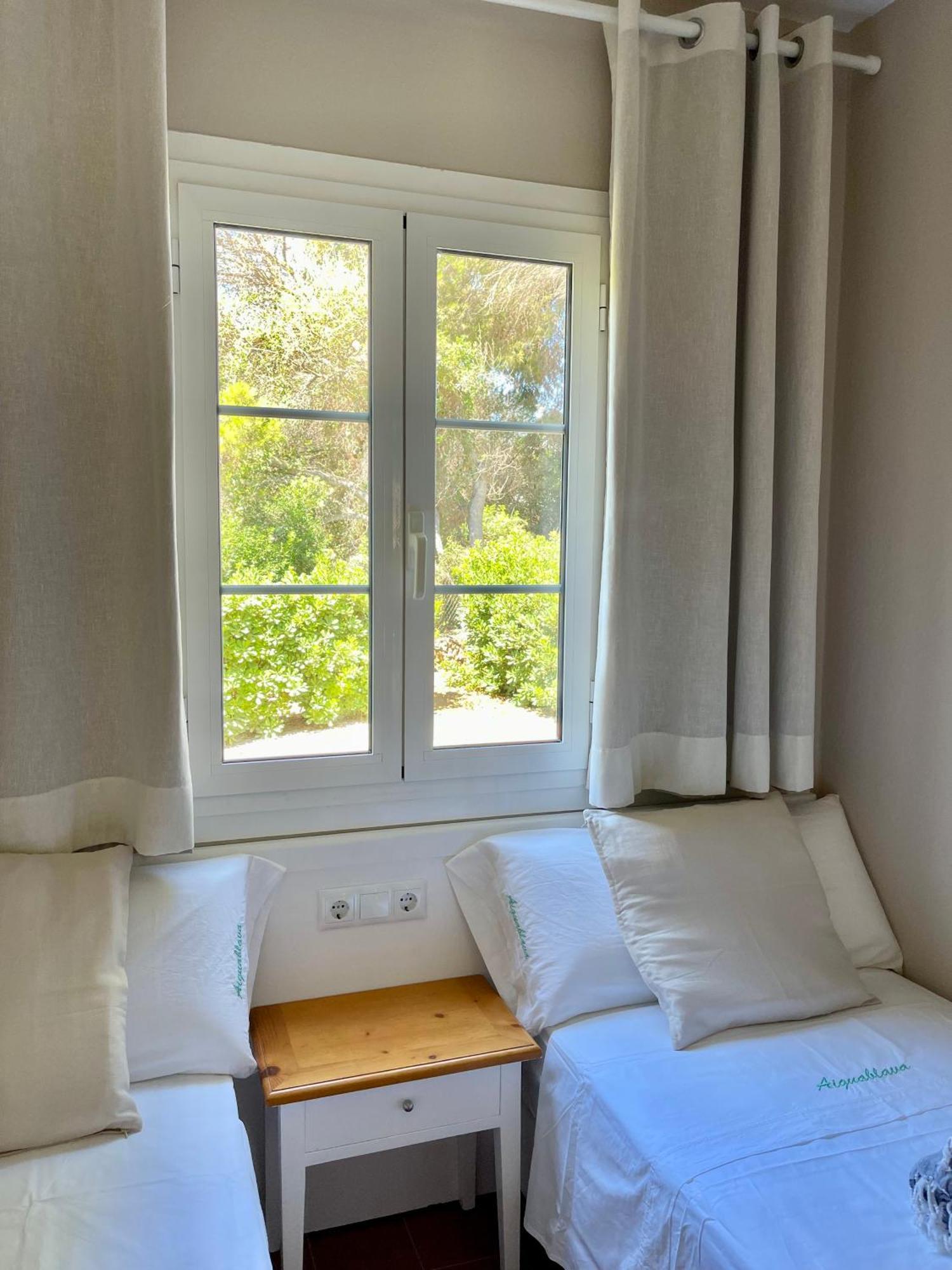 Bonito Apartamento Con Terraza, Jardin Y Piscina Cala en Bosch Dış mekan fotoğraf