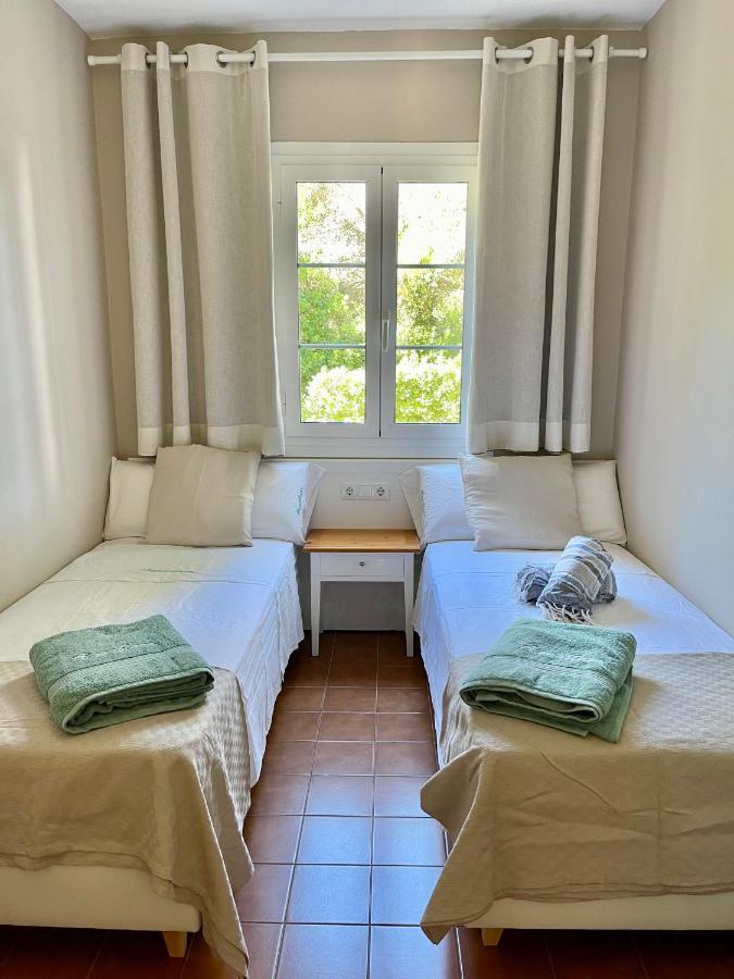 Bonito Apartamento Con Terraza, Jardin Y Piscina Cala en Bosch Dış mekan fotoğraf
